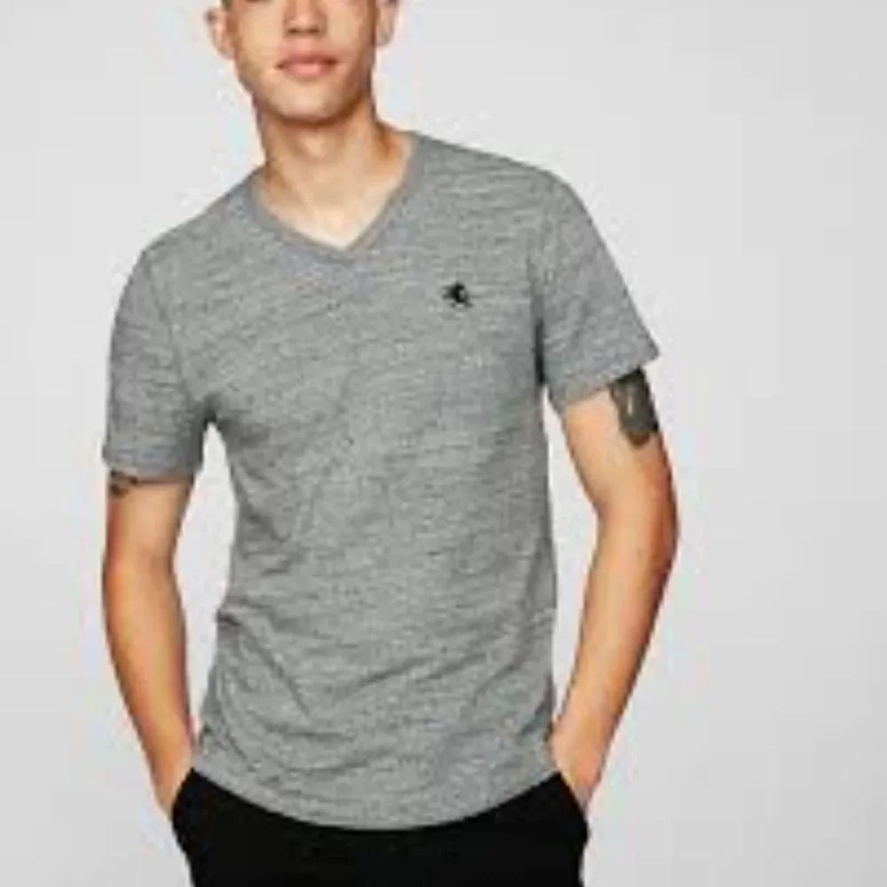 BRAND NEW YORK BEVERLYHILLS POLO CLUB V-NECK MEN'S SHORT SLEEVE T-SHIRT